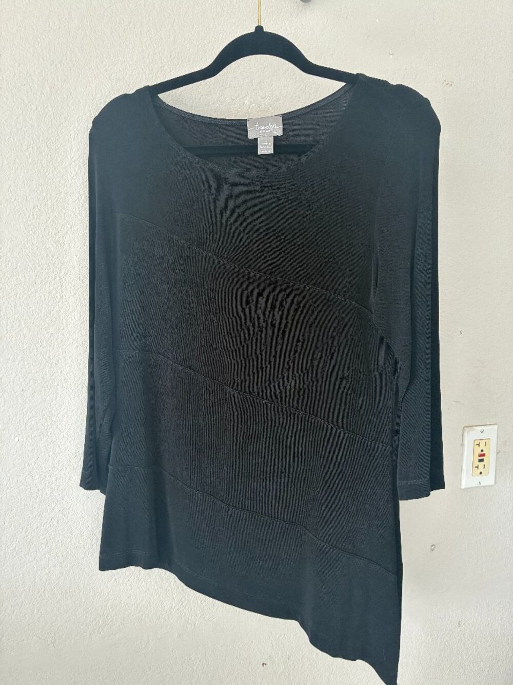 Travelers by Chico Black top